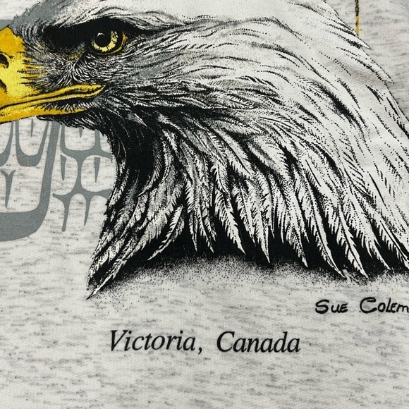 Vintage 1980s Victoria, Canada Bald Eagle Tourism 80s Crewneck Sweatshirt - Picture 3 of 4